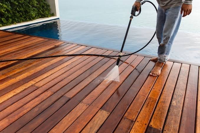 Deck Maintenance services in lynn, Massachusetts